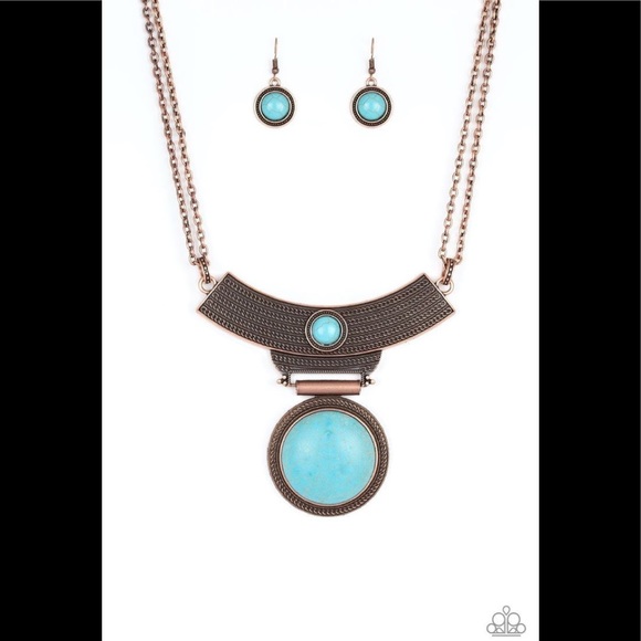 ✨3 for $10✨ Copper and turquoise necklace
